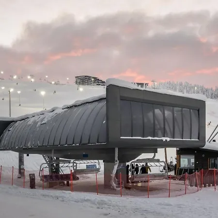 Cranberry C4 By Interhome *