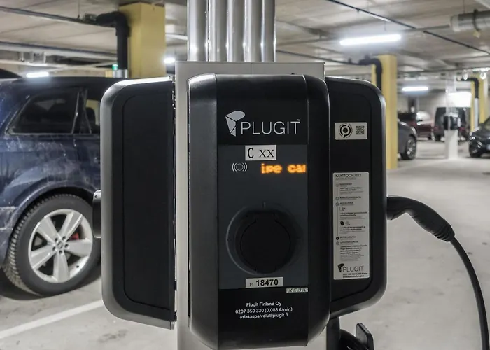 Cranberry C4 By Interhome *